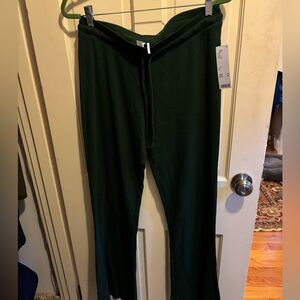 UO Green Sweatpants XL